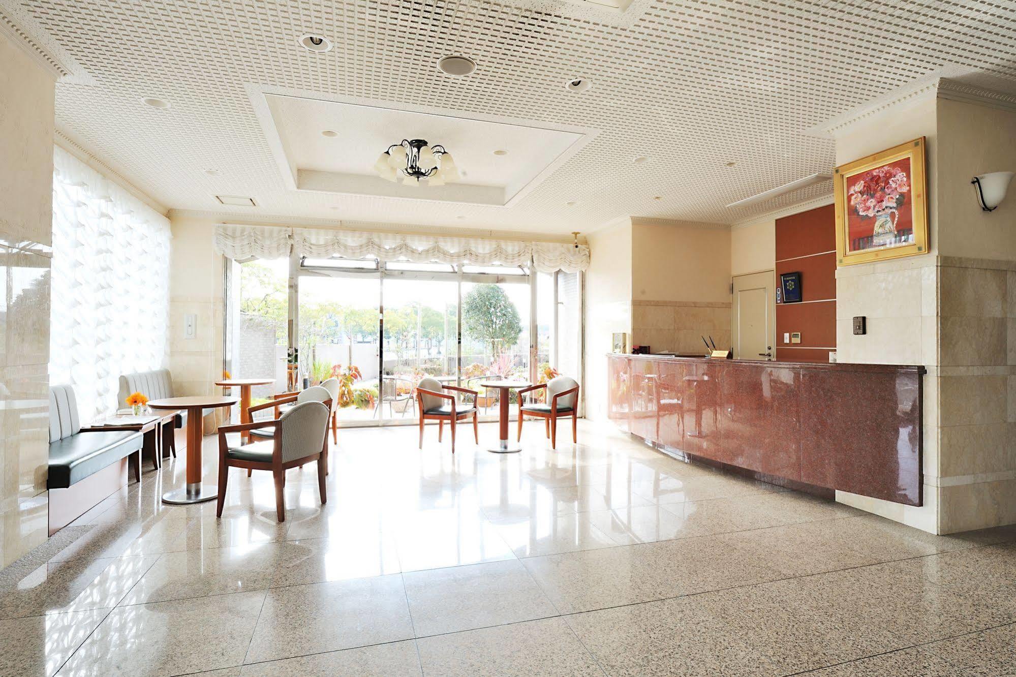 Business Inn Umesaki - Vacation Stay 63382V Nagasu Eksteriør billede