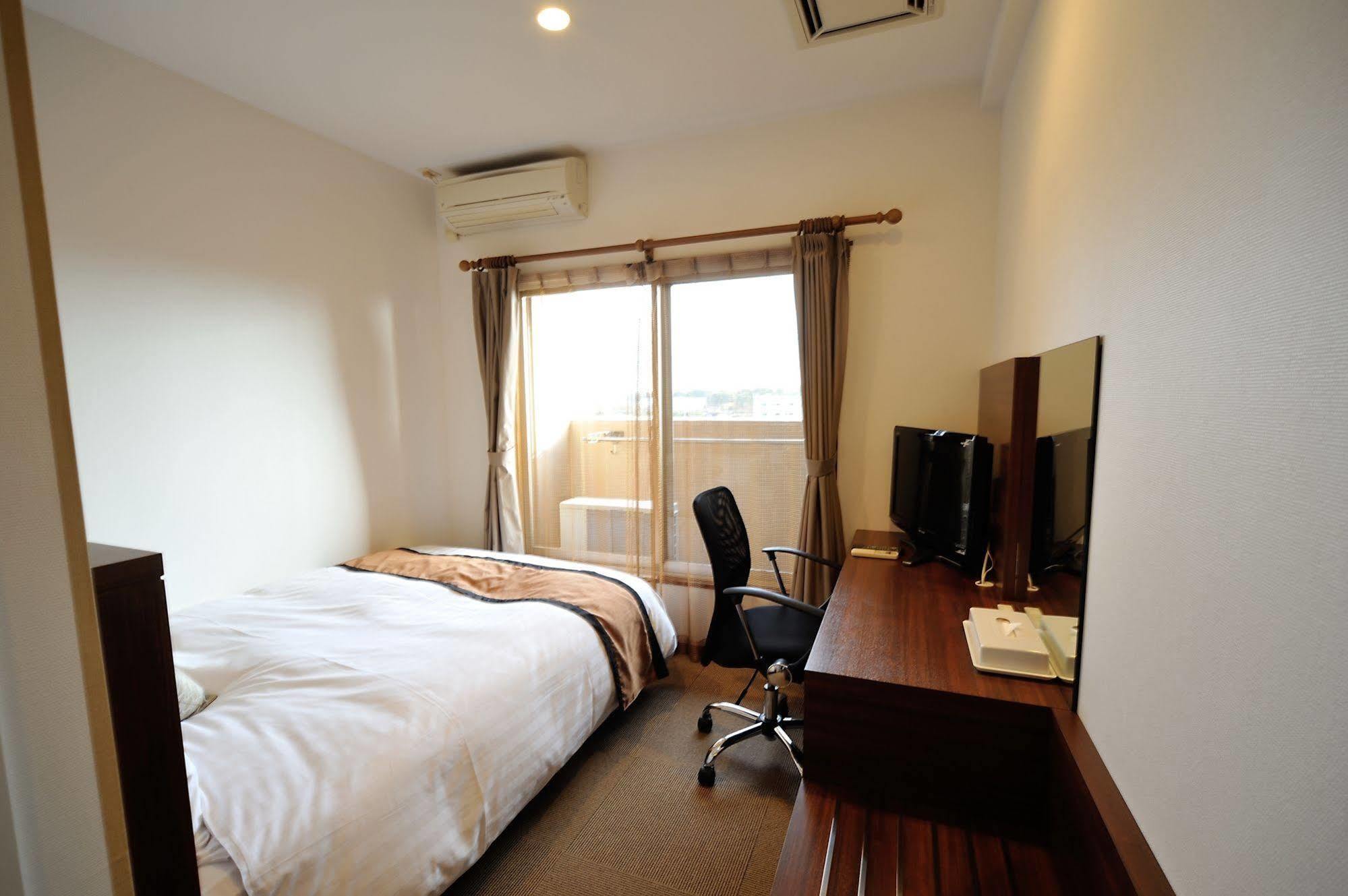 Business Inn Umesaki - Vacation Stay 63382V Nagasu Eksteriør billede